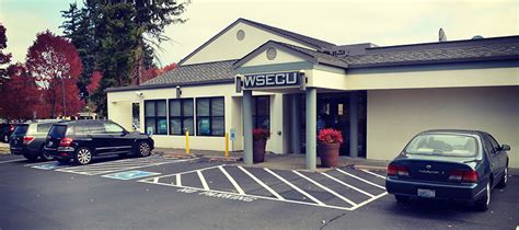 wsecu customer service.
